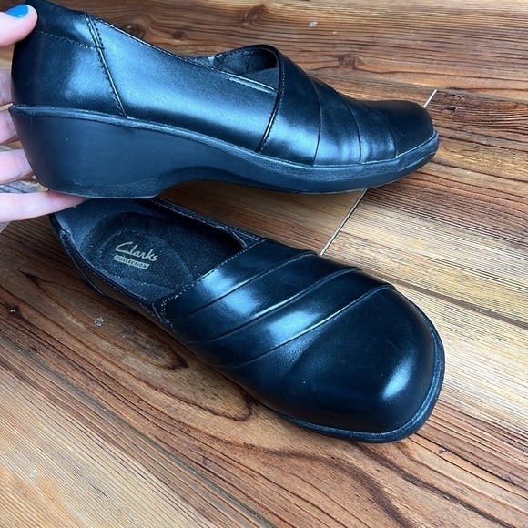 Clark’s collection clogs size 7.5 - Picture 7 of 8
